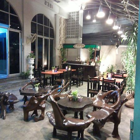The Grand Palace Hostel Banguecoque Exterior foto